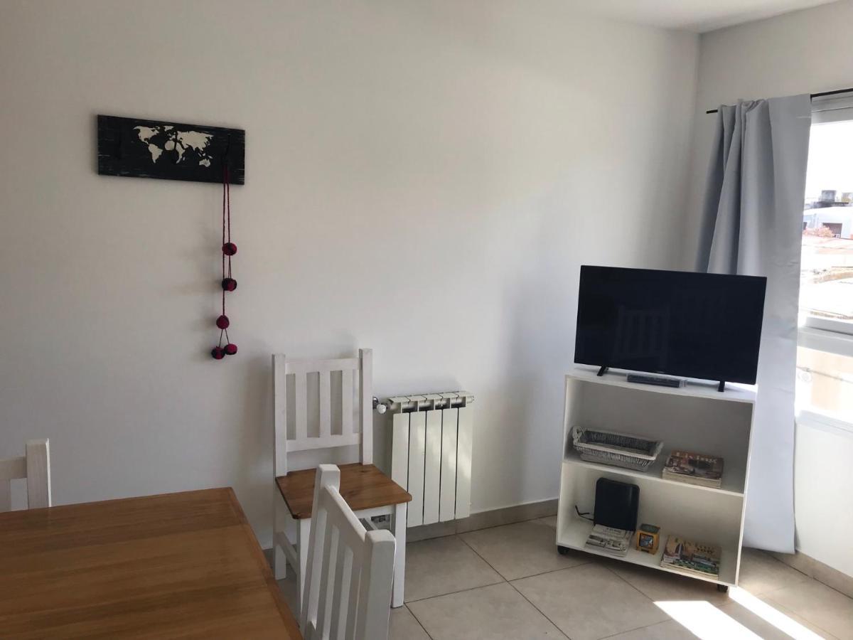 Dto Nuevo Barrio Universitario Ii , Wifi Y Cochera-check In Express-pet Friendly Bahia Blanca