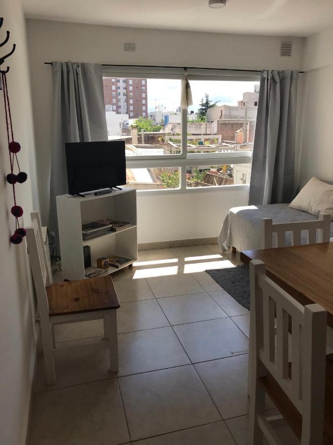 Dto Nuevo Barrio Universitario Ii , Wifi Y Cochera-check In Express-pet Friendly Apartment Bahia Blanca